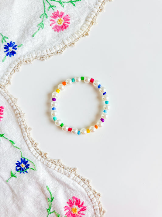 Pop of Pearl Bracelet!